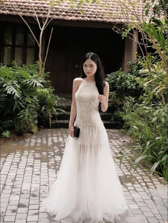 Váy cổ yếm phối lưới nâu nhạt - sz M