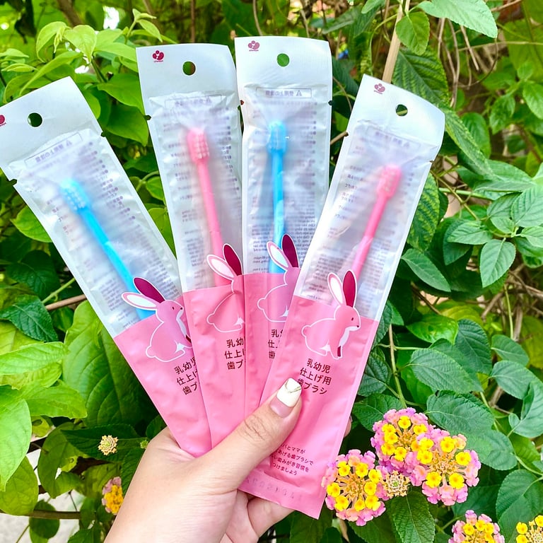 Bàn chải trẻ em xuất Nhật