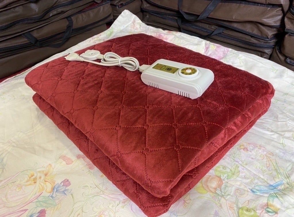 CHĂN ĐIỆN NHUNG KYUNGDONG HÀN QUỐC 1,35M X 1,8M