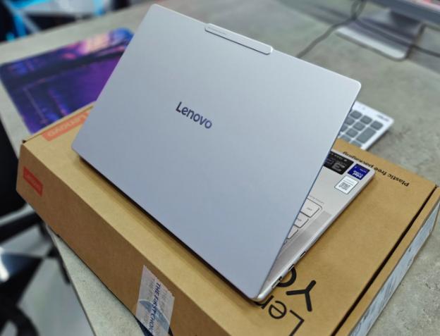 Laptop Lenovo Yoga Slim 7 14ILL10 83JX0081VN