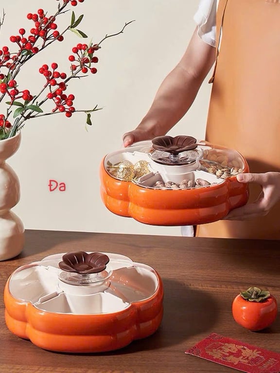 Khay mứt Tết hình quả hồng