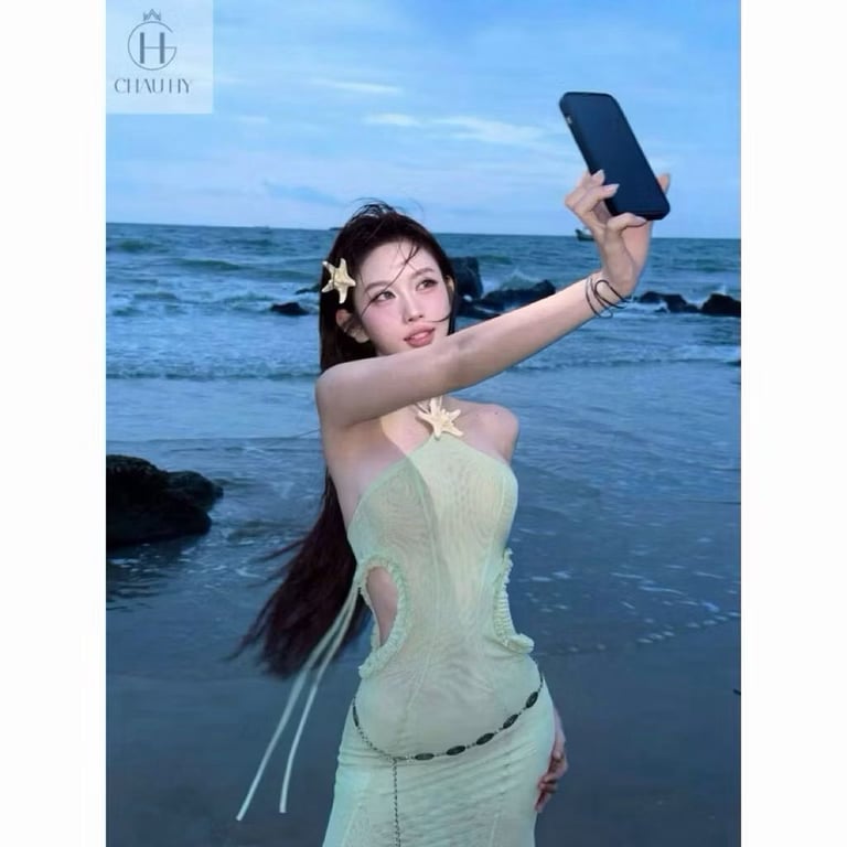Đầm cổ yếm đuôi cá hồng, xanh