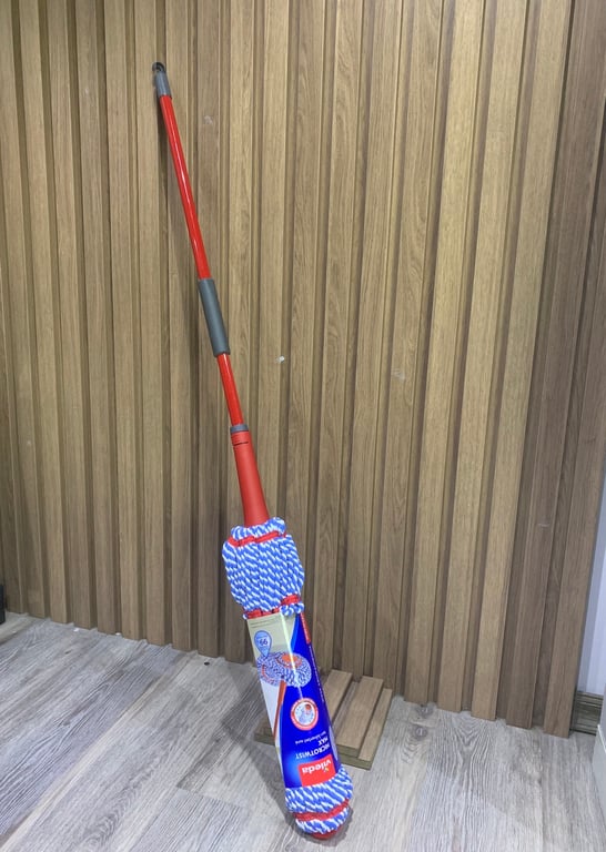 Cây lau nhà Vileda Microtwist Max mop