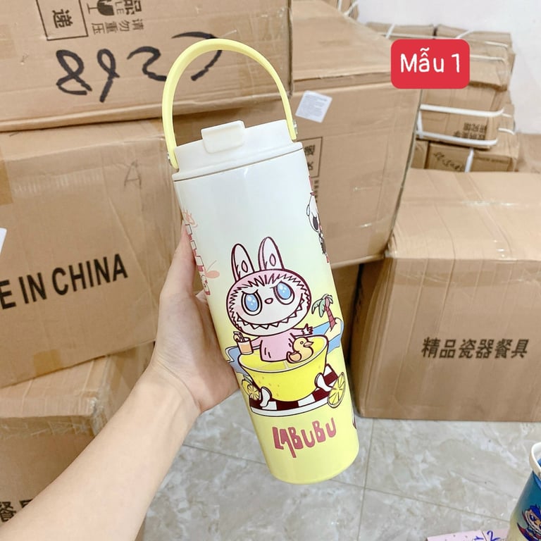 BÌNH GIỮ NHIỆT LABUBU , STITCH , HOẠT HÌNH 900ml xinh xinh yêu yêu
