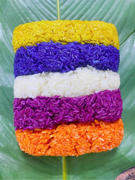 XÔI LÁ CẨM TÍM - XÔI NGŨ SẮC NẾP NƯƠNG - ĐẶC SẢN ĐIỆN BIÊN