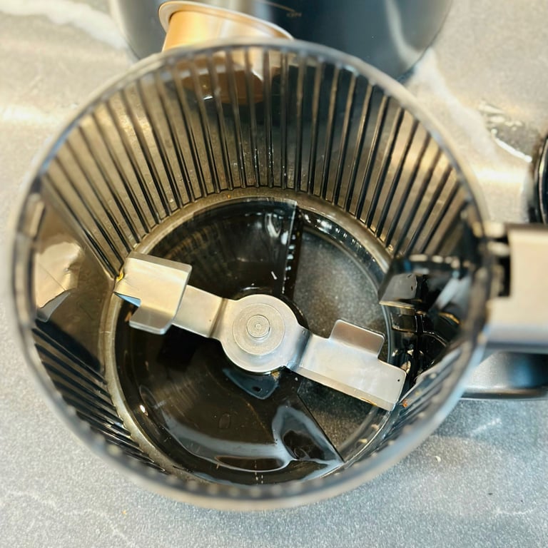 Máy ép chậm UNIE USJ866