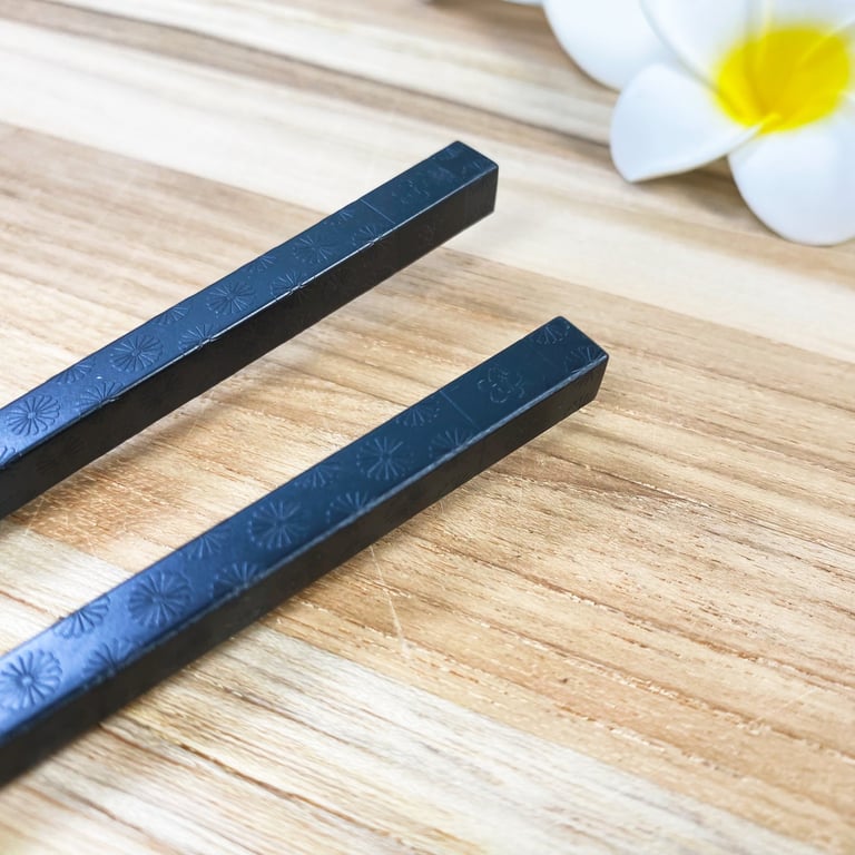 𝗦𝗲𝘁 𝟭𝟬 đ𝗼̂𝗶 đ𝘂̃𝗮 𝗡𝗵𝗮̣̂𝘁 𝘀𝗼̛̣𝗶 𝘁𝗵𝘂𝘆̉ 𝘁𝗶𝗻𝗵 𝗺𝗮̂̃𝘂 𝗵𝗼𝗮 𝗰𝘂́𝗰 𝗡𝗵𝗮̣̂𝘁 𝗦𝗵𝗶𝗸𝗶𝘀𝗮𝗶 𝗔𝗟-𝟭𝟬𝟴𝟬