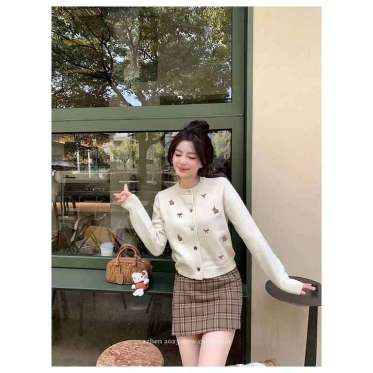 𝑮𝒐𝒎 𝒄𝒂𝒅𝒊𝒈𝒂𝒏 𝒒𝒖𝒐̂́𝒄 𝒅𝒂̂𝒏