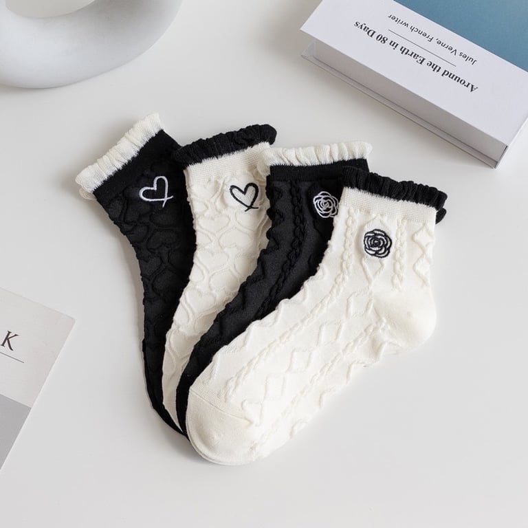 Set 5 tất nữ cổ thấp viền ren Họa Tiết Trái Tim Phong Cách Hàn Quốc Dễ Thương #MC29