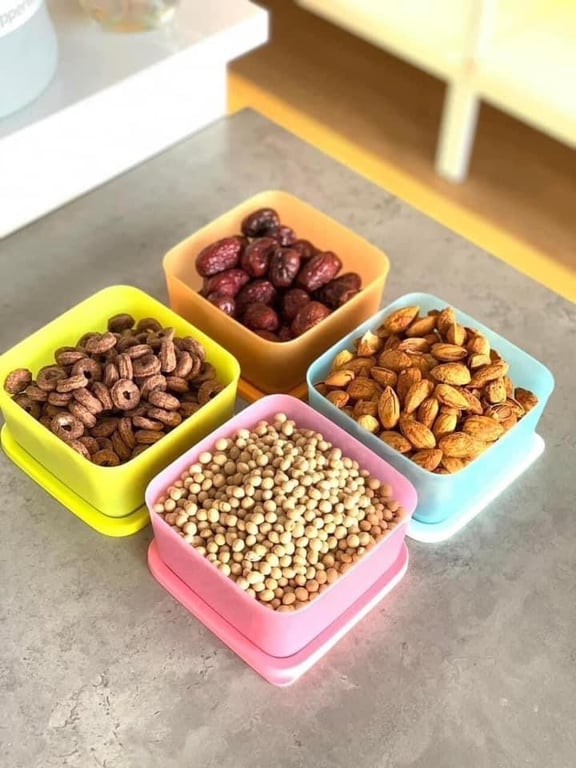 Bộ 4 hộp bảo quản thực phẩm small square round