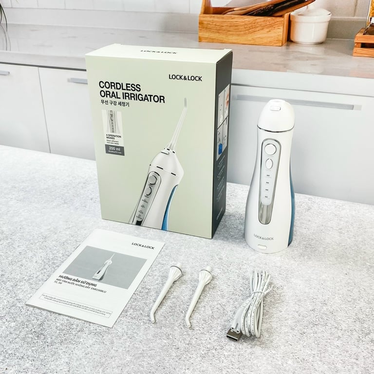 Tăm Nước Lock&Lock Không Dây Irrigator ENR156BLU⚡️