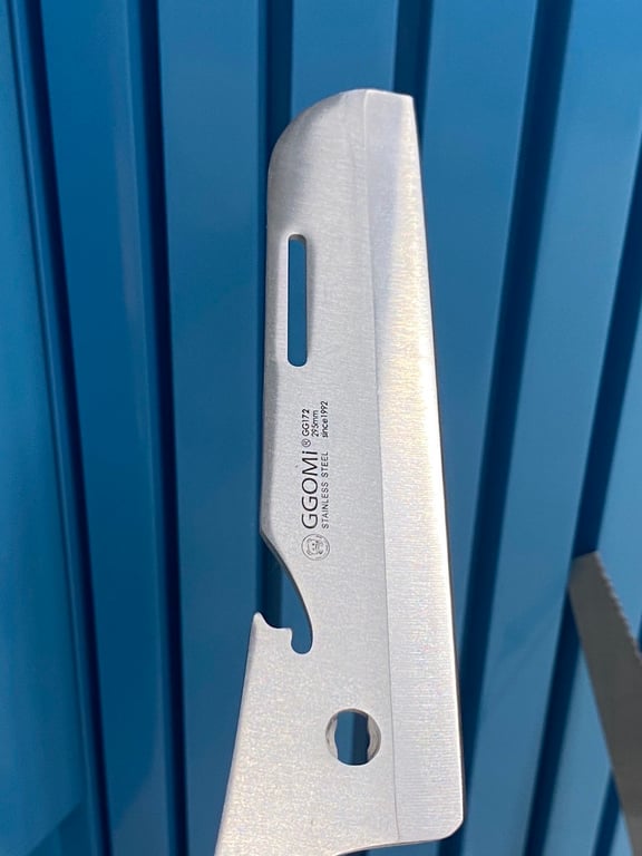 KÉO CẮT GÀ GGOMI HÀN QUỐC GG172