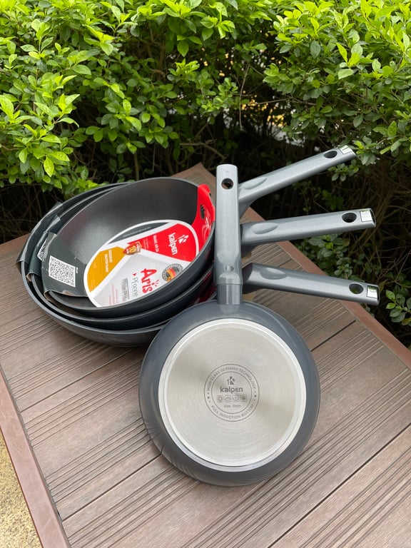 CHẢO CHỐNG DÍNH SÂU LÒNG ĐÁY TỪ KALPEN ARIS ĐỦ SIZE 20CM, 24CM, 26CM, 28CM