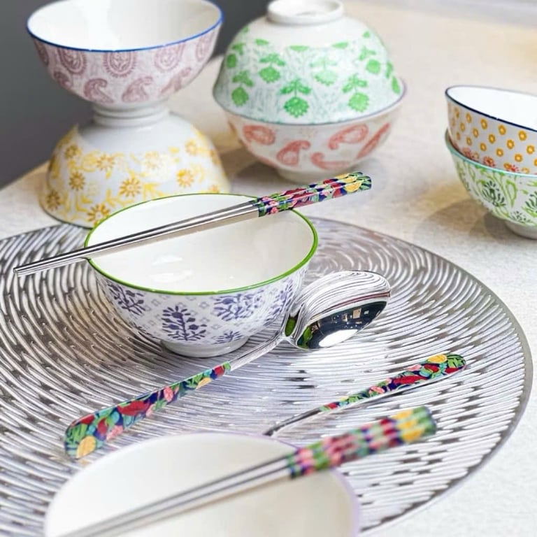 HỘP 6 ĐÔI ĐŨA + 6 THÌA PHỞ MAGRACE