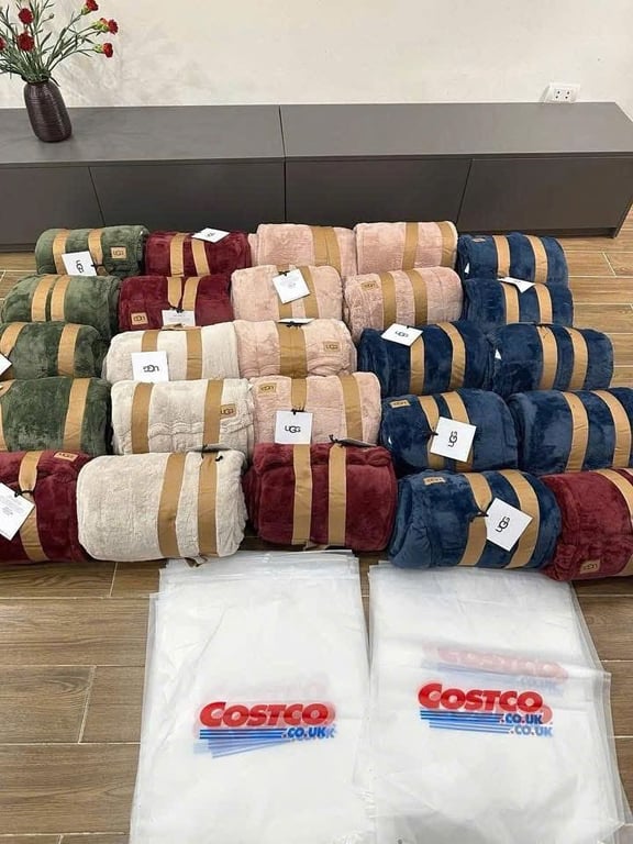 CHĂN LÔNG THỎ UGG SIZE LỚN BAO PHÊ