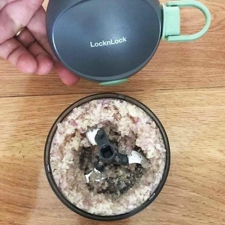 Máy xay tỏi ớt cầm tay mini  Lock&Lock