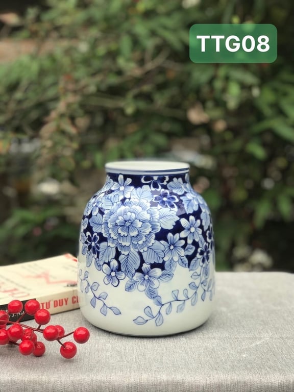 Bình hoa tròn men xanh lam cổ truyền gốm Bát Tràng