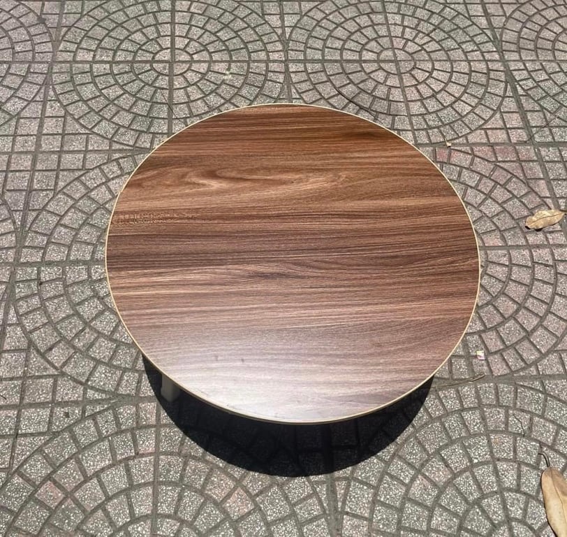 Bàn vân gỗ tròn
