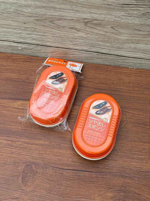 Columbus Double Shine – miếng bọt biển đánh bóng giày da đến từ Nhật Bản