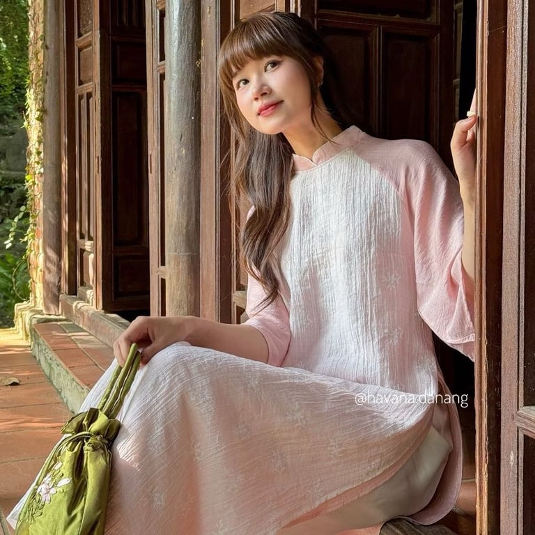 AD HVN Tâm Nghiên - hồng