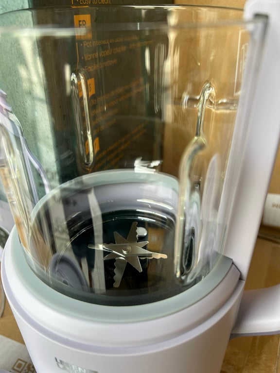 Máy Xay Sữa Hạt Lebenlang LBL1689 là