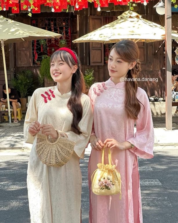 AD HVN Cơ Uyển - hồng