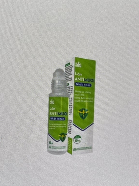 Xịt muỗi và côn trùng nhất nhất xanh lá