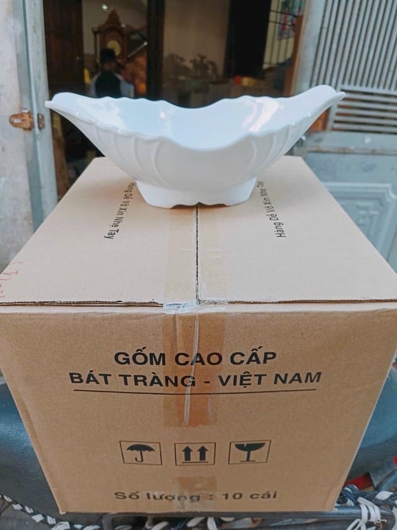 Bát thuyền Bày Gà