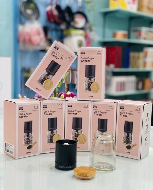 DỤNG CỤ XAY TIÊU LOCK&LOCK CKO115