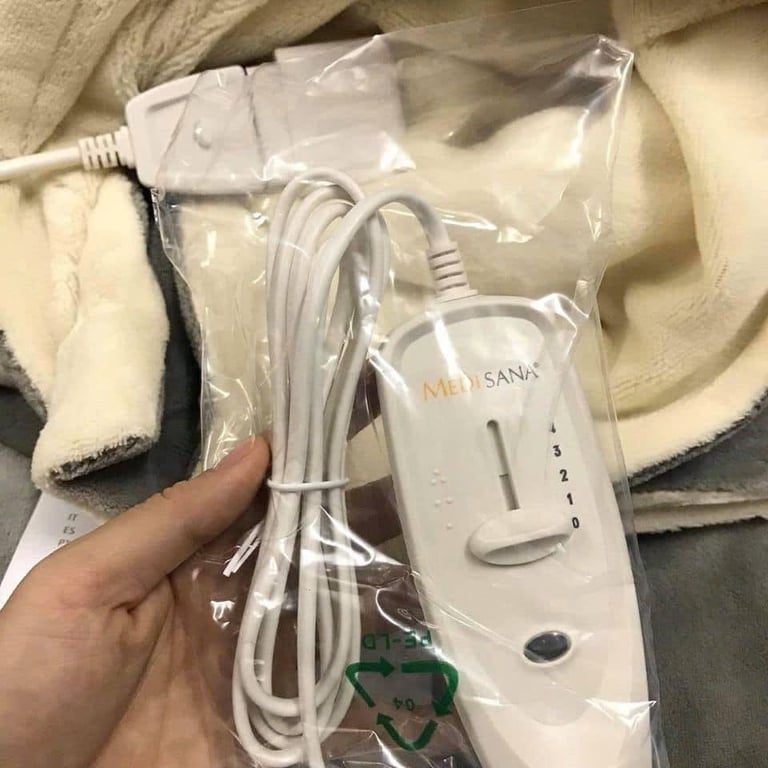 CHĂN SƯỞI ĐIỆN MEDISANA HB675 – SIZE XXL (2m × 1.5m)