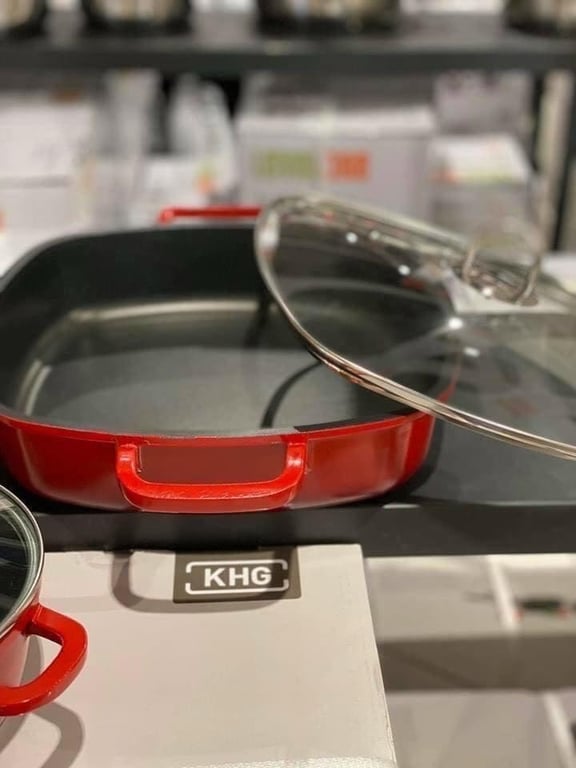 Bộ 4 nồi đúc nguyên khối tráng men gốm  hàng nhập Đức.