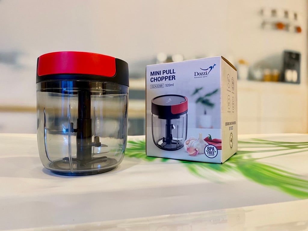 dụng cụ xay tỏi ớt Dozzi 520ml