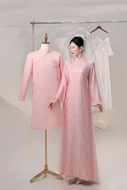 Áo dài rể hồng tafta hỷ vuông nhỏ