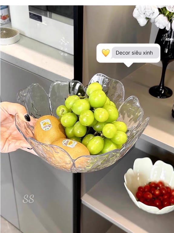 ĐĨA VIỀN UỐN LƯỢN HÌNH BÔNG HOA 2 MÀU TRẮNG TRONG VÀ TRẮNG SỮA