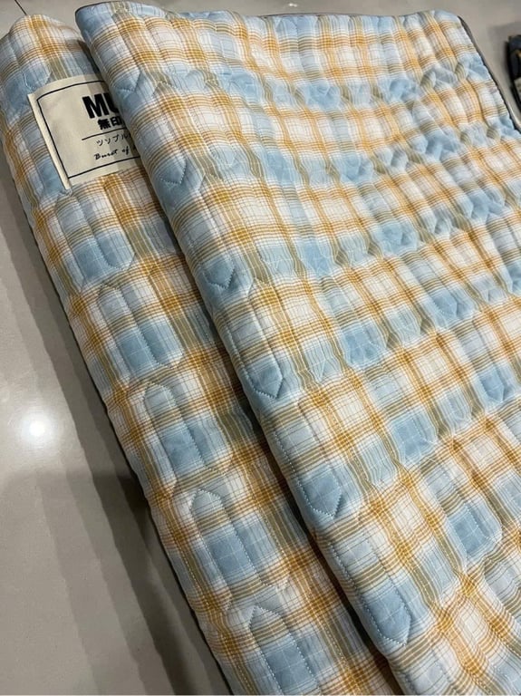 Bộ ga trần kèm vỏ gối cotton sợi tre MUJl