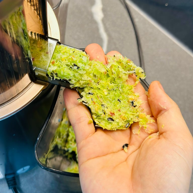 Máy ép chậm UNIE USJ866