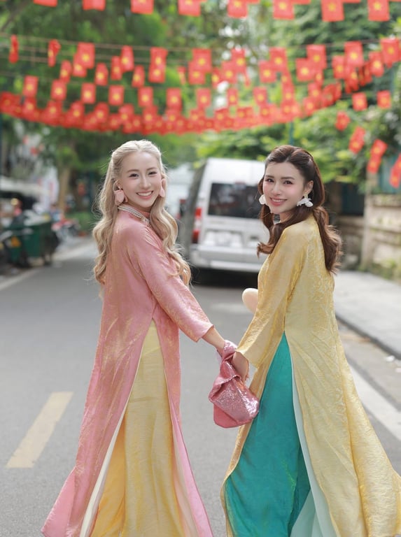 AD tằm óng vàng pastel L/XL