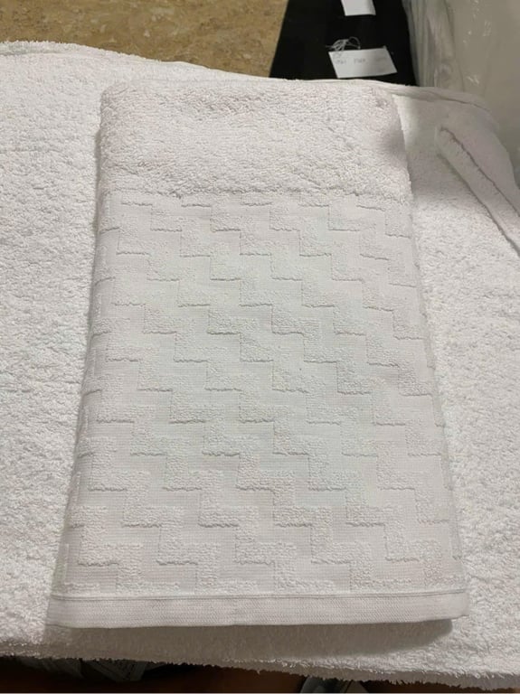 KHĂN TẮM TRẮNG XUÂT NHẬT kích thước 65x140cm nặng tầm 420g