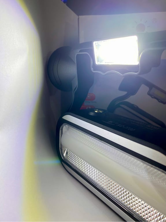 ĐÈN PIN ĐA NĂNG KC-7730