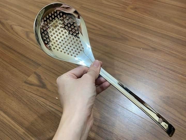 Muôi Zwilling hàng xuất Đức