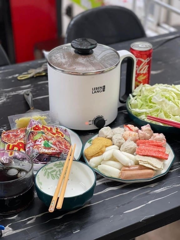 Nồi lẩu mini Lebenlang dung tích 1L2