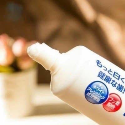 Kem đánh răng White & White Nhật Bản