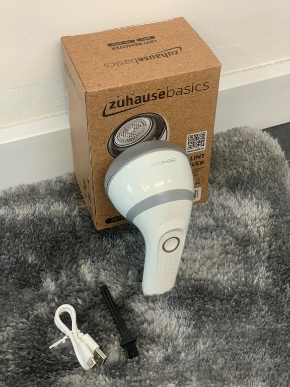 Máy cắt lông xù Zuhause basics ZB78