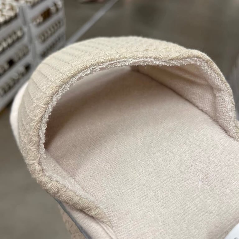 DÉP ĐI TRONG NHÀ SKOVELSJÖN IKEA