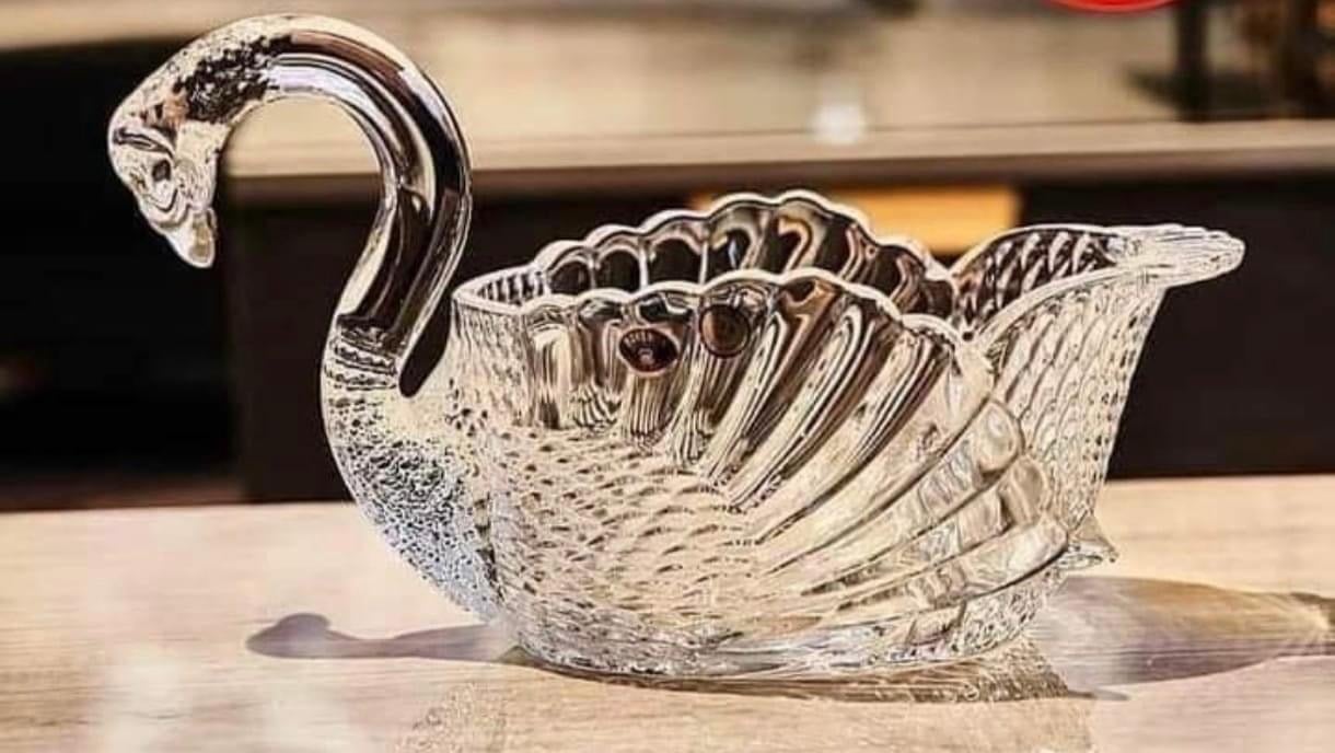 Khay thuỷ tinh thiên nga siêu xinh sz 25cm