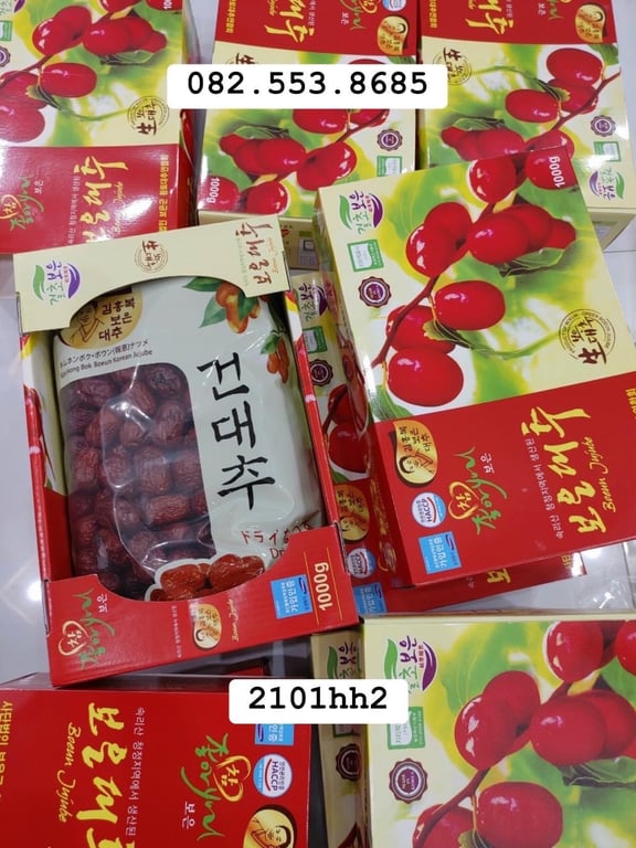 TÁO ĐỎ SẤY KHÔ  Hàn Quốc hộp 1kg