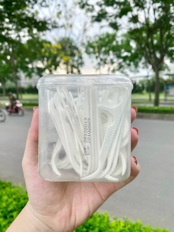 TĂM CHỈ NHA KHOA OKAMURA HỘP 40 CÂY NHẬT BẢN