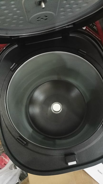 NỒI CƠM ĐIỆN TỬ RAPIDO RC-1.8D