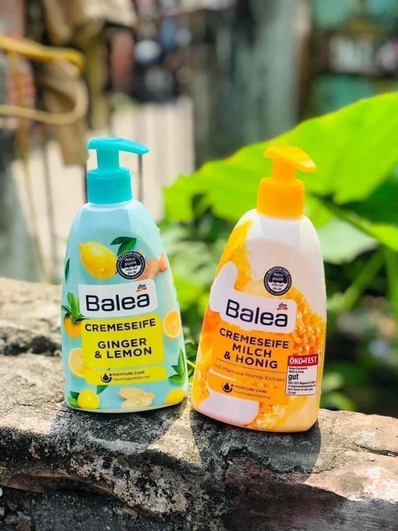 NƯỚC RỬA TAY DIỆT KHUẨN - DƯỠNG ẨM BALEA