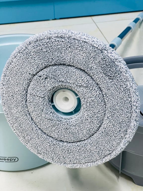 Cây lau nhà tách nước bẩn thông minh Lock ETM972